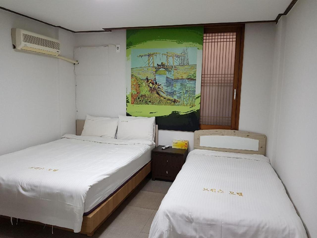 ג'גו Twins Hotel מראה חיצוני תמונה
