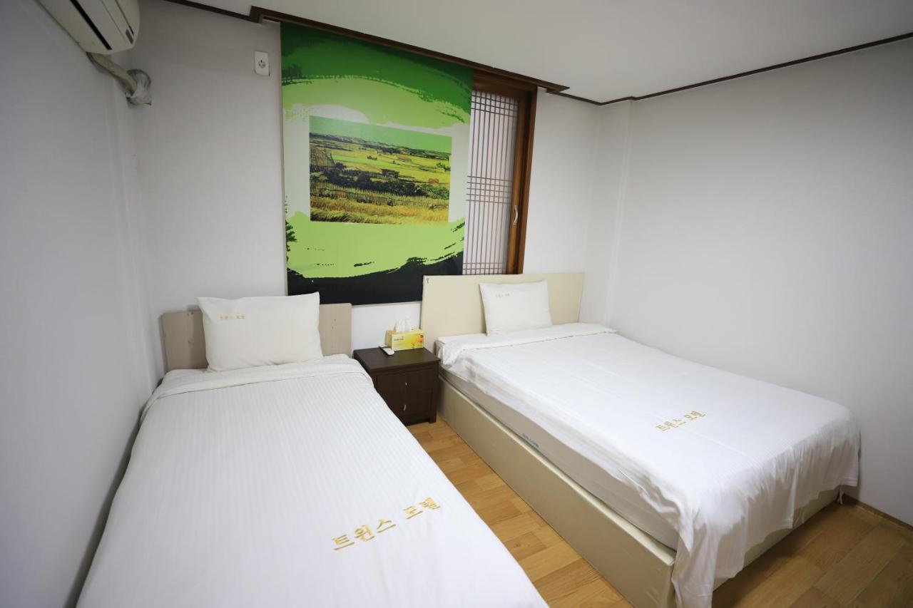 ג'גו Twins Hotel מראה חיצוני תמונה