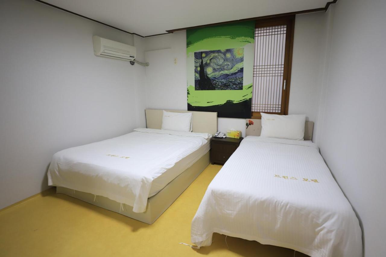 ג'גו Twins Hotel מראה חיצוני תמונה